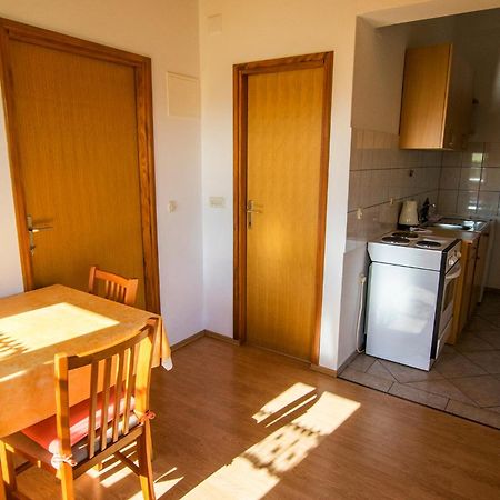 Apartments Zile Starigrad Paklenica Luaran gambar