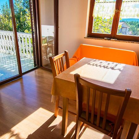 Apartments Zile Starigrad Paklenica Luaran gambar