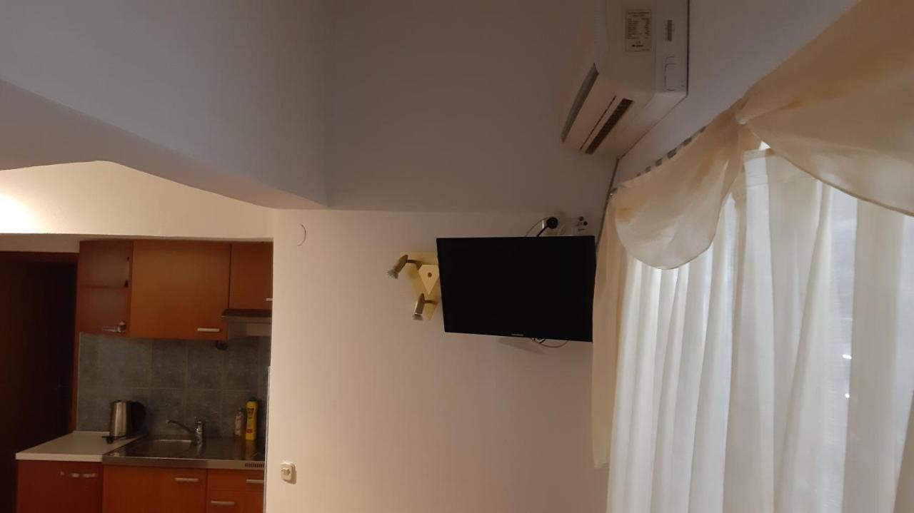 Apartments Zile Starigrad Paklenica Luaran gambar