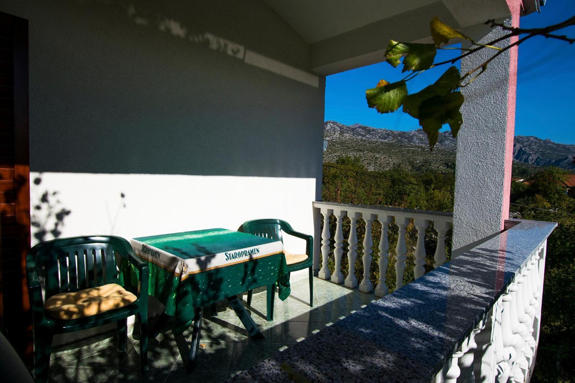 Apartments Zile Starigrad Paklenica Luaran gambar
