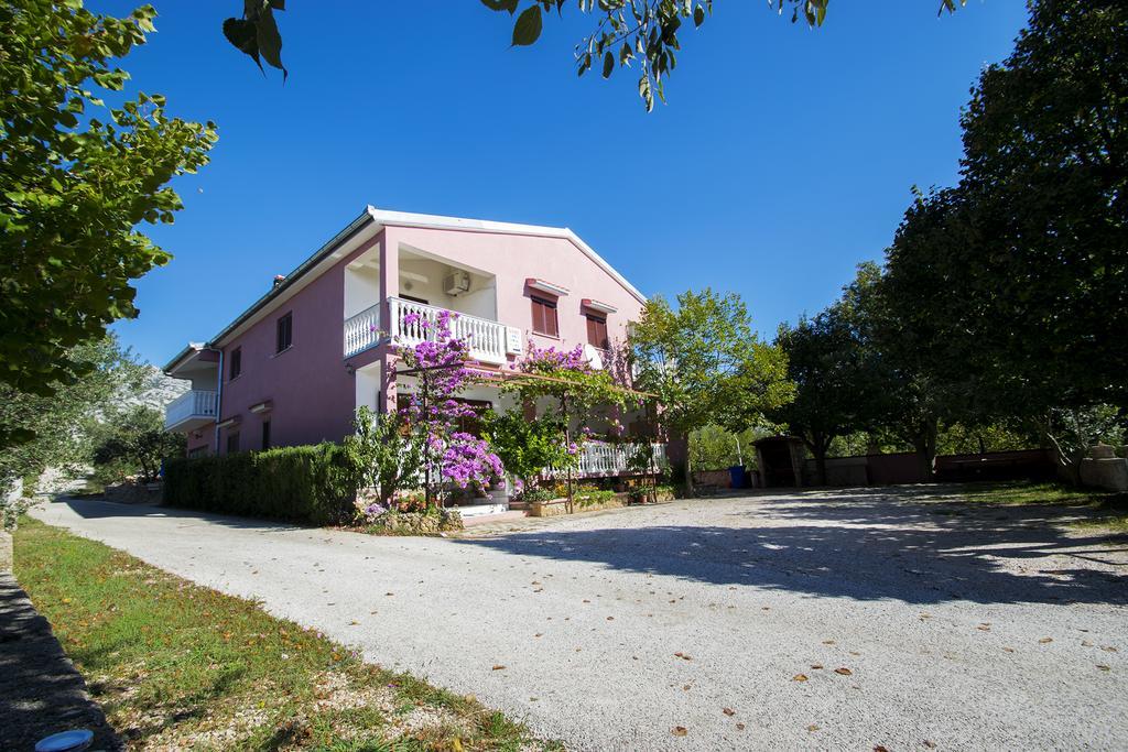 Apartments Zile Starigrad Paklenica Luaran gambar