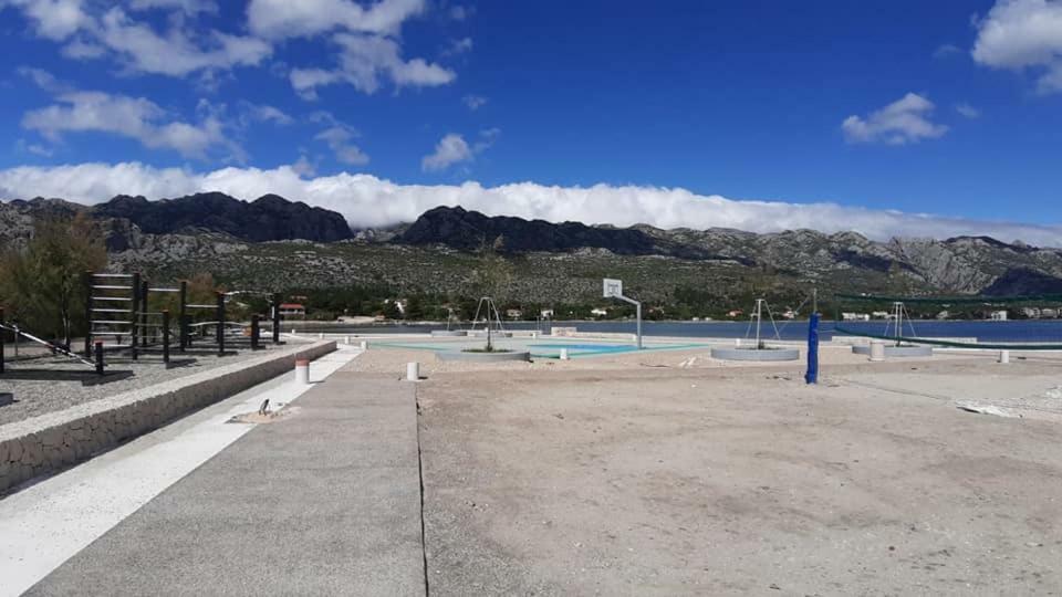 Apartments Zile Starigrad Paklenica Luaran gambar